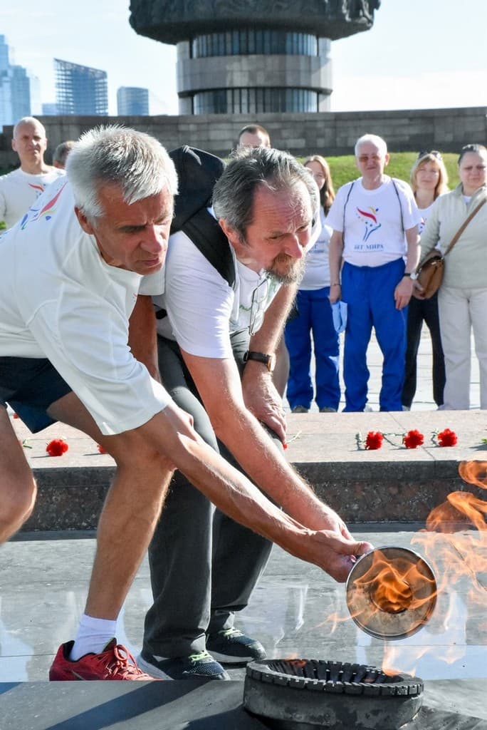 Факел мира — фото 12